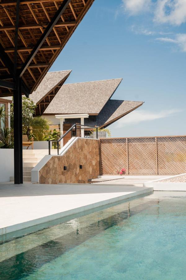 Kuta  Luxury Ocean View Villas With Private Cook And Free Gym Membership מראה חיצוני תמונה