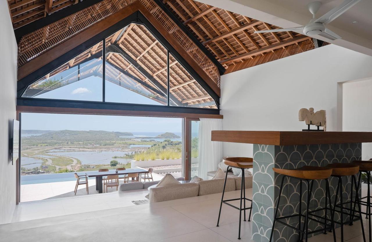 Kuta  Luxury Ocean View Villas With Private Cook And Free Gym Membership מראה חיצוני תמונה